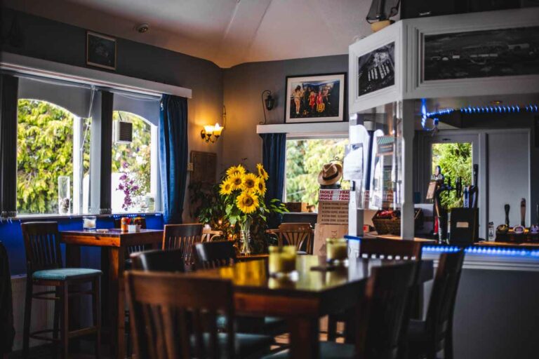 Restaurants in UptonuponSevern Waterfront Living